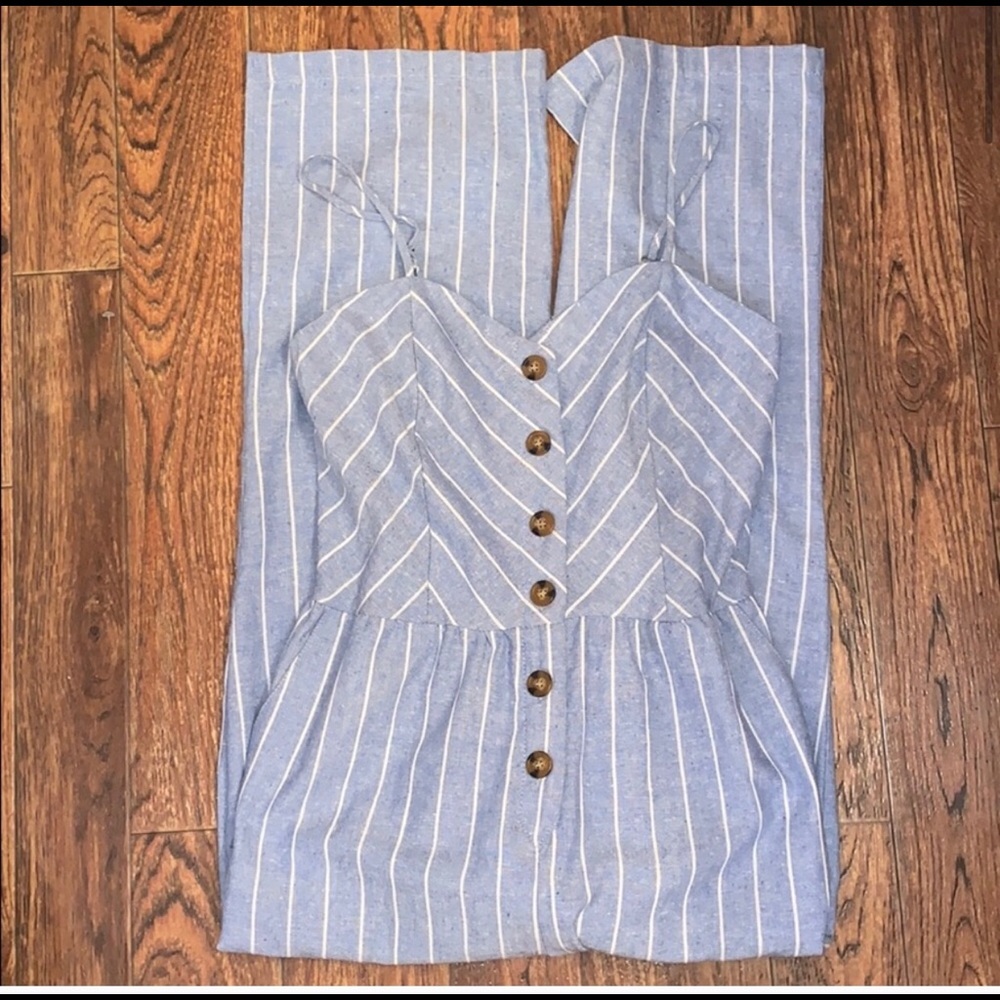 Jumpsuit - Picture 2 of 4